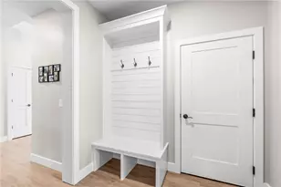 1427 Legacy Ct, Troy, OH 45373 - Photo 23