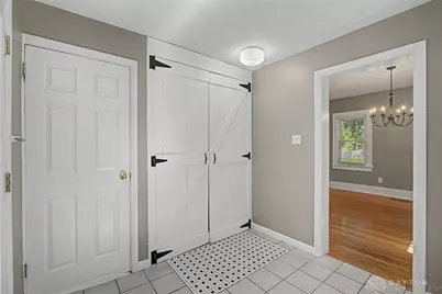 300 Wiltshire Boulevard, Oakwood, OH 45419 - Photo 15
