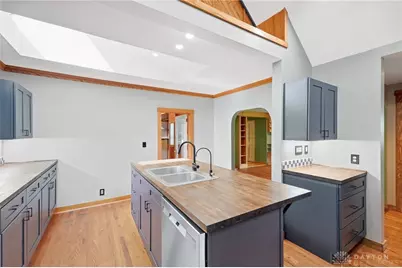 325 N High Street, Yellow Springs Vlg, OH 45387 - Photo 13