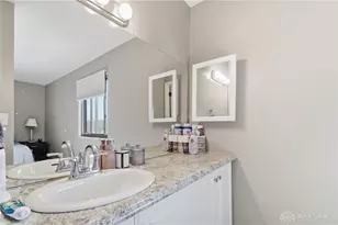 6480 Quintessa Ct, West Carrollton, OH 45449 - Photo 17