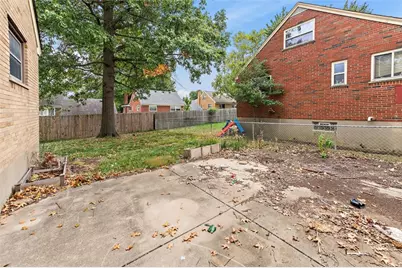7844 Monterey Avenue, Cincinnati, OH 45236 - Photo 27