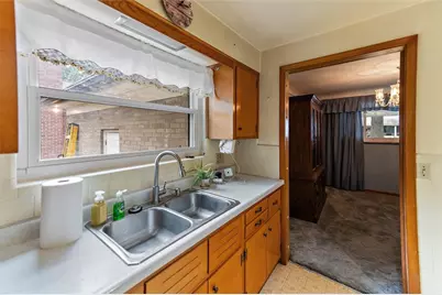 7844 Monterey Avenue, Cincinnati, OH 45236 - Photo 5