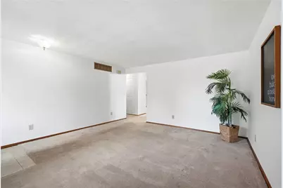 7600 Rainview Court, Dayton, OH 45424 - Photo 9