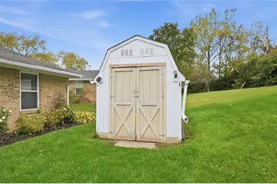 7600 Rainview Court, Dayton, OH 45424 - Photo 45