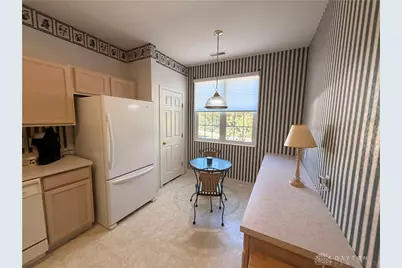 9002 Waterway Court, Miamisburg, OH 45342 - Photo 11