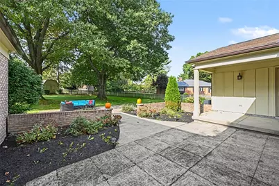 3901 Stonehaven Road, Dayton, OH 45429 - Photo 23