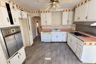 308 W Hudson Ave, Dayton, OH 45406 - Photo 9