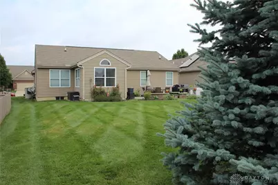 4251 Bergamot Drive, Tipp City, OH 45371 - Photo 7