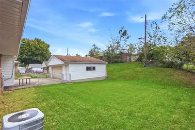 5270 Logan Avenue, Riverside, OH 45431 - Photo 31