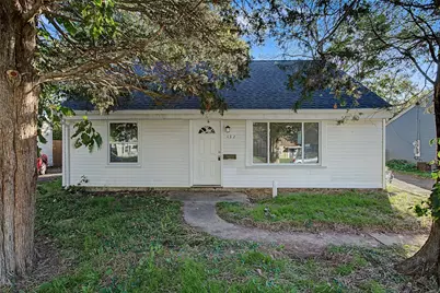 432 Alexander Drive, Dayton, OH 45403 - Photo 1