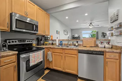 4376 Straight Arrow Road, Dayton, OH 45430 - Photo 5