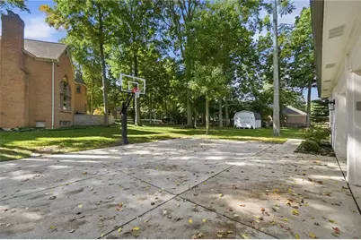 6788 Vienna Woods Trail, Miami Township, OH 45459 - Photo 81