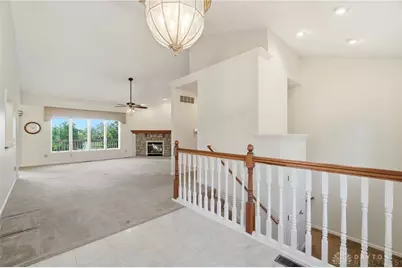 812 Valley View Point, Springboro, OH 45066 - Photo 11