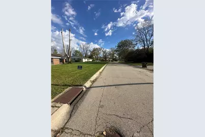 4035 Buckleigh Way, Trotwood, OH 45426 - Photo 13