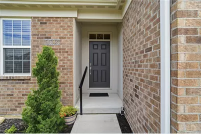 5506 Rock Creek Lane, Middletown, OH 45005 - Photo 7