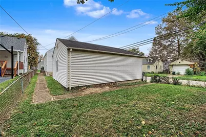 4545 Greenwich Village Avenue, Dayton, OH 45406 - Photo 37