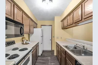 2640 Gladwin Court, Miami Township, OH 45342 - Photo 13