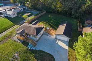 843 Hook Rd, Xenia, OH 45385 - Photo 1