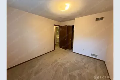 290 E Alex Bell Road #2, Centerville, OH 45459 - Photo 23