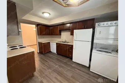 290 E Alex Bell Road #2, Centerville, OH 45459 - Photo 15