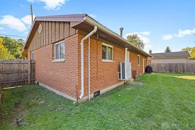 4468 Saint Paris Pike, Springfield, OH 45504 - Photo 27