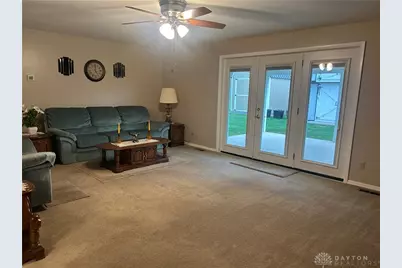 321 N Garber Drive, Tipp City, OH 45371 - Photo 13