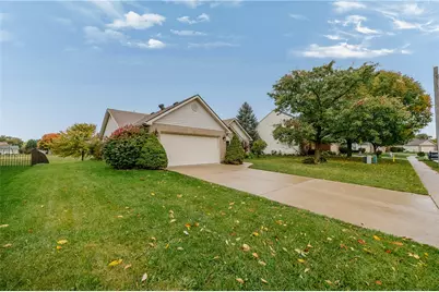 2622 Renwick Way, Troy, OH 45373 - Photo 3