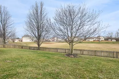 6750 Waterview Way, Huber Heights, OH 45424 - Photo 3
