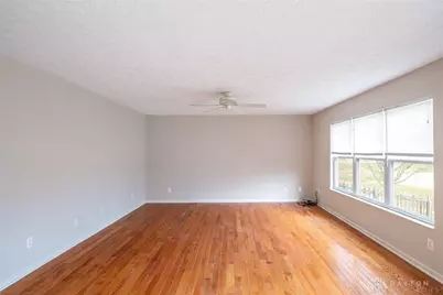 6750 Waterview Way, Huber Heights, OH 45424 - Photo 17