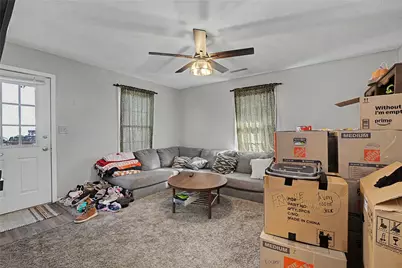 520 Regal Avenue, West Carrollton, OH 45449 - Photo 7