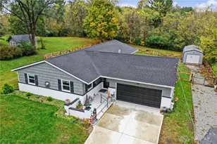 4989 Willow Dale Rd, Springfield, OH 45502 - Photo 1