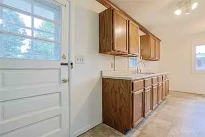 2112 Colton Drive, Kettering, OH 45420 - Photo 7