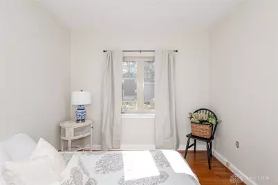 2200 Far Hills Avenue #2, Oakwood, OH 45419 - Photo 9