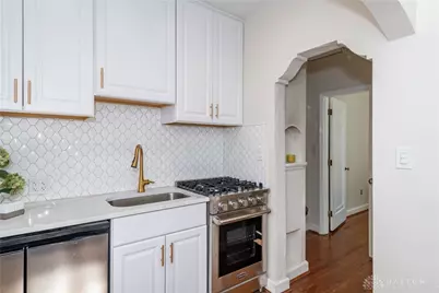 2200 Far Hills Avenue #2, Oakwood, OH 45419 - Photo 17