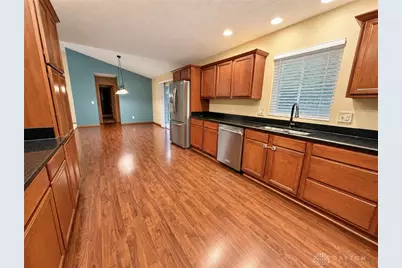 6230 7 Pines Drive, West Carrollton, OH 45449 - Photo 7