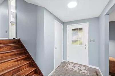 6948 Michelle Place, Englewood, OH 45322 - Photo 5