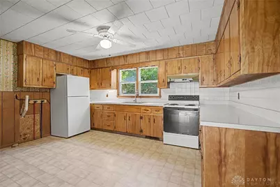 340 Janet Avenue, Carlisle, OH 45005 - Photo 11