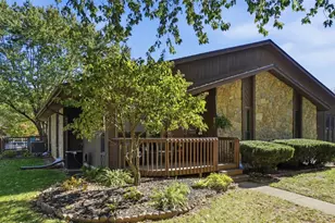 2405 Bendel St, Turtle Creek Township, OH 45044 - Photo 1