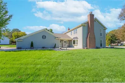 2550 Broken Woods Drive, Troy, OH 45373 - Photo 3