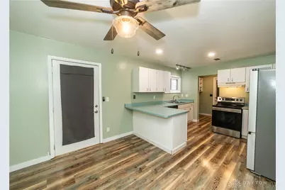 305 Lockheed Drive, Vandalia, OH 45377 - Photo 9