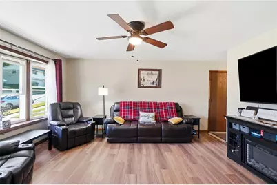1347 Arrow Sheath Drive, West Carrollton, OH 45449 - Photo 5