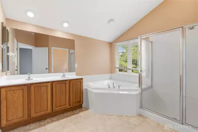 9120 Surrey Gate Place, Centerville, OH 45458 - Photo 35