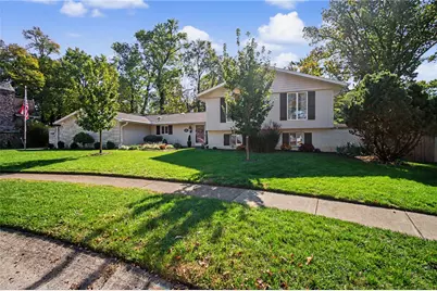 200 Blue Gate Circle, Dayton, OH 45429 - Photo 3