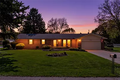 960 Wild Cherry Drive, Dayton, OH 45414 - Photo 3