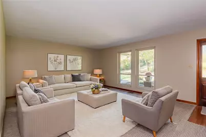 960 Wild Cherry Drive, Dayton, OH 45414 - Photo 7