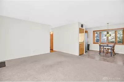 327 Brocone Drive, Vandalia, OH 45377 - Photo 7