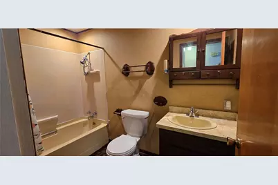 4880 Archmore Drive, Kettering, OH 45440 - Photo 9