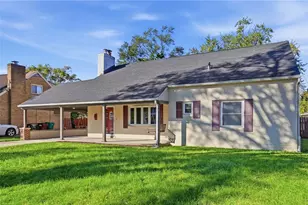 617 Winston Dr, Fairborn, OH 45324 - Photo 1