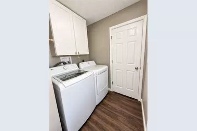 215 Miller Avenue, Eaton, OH 45320 - Photo 11