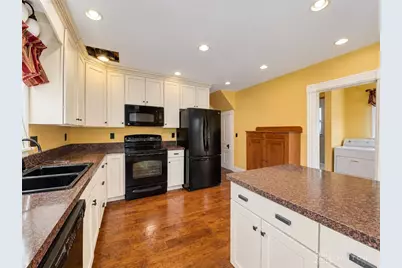 332 W South Street, Tipp City, OH 45371 - Photo 5